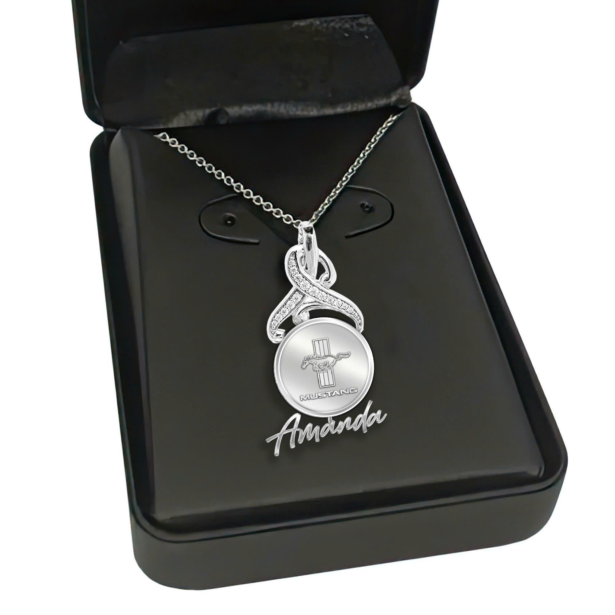 Mustang-Necklace-V6-Display-2a-.jpg